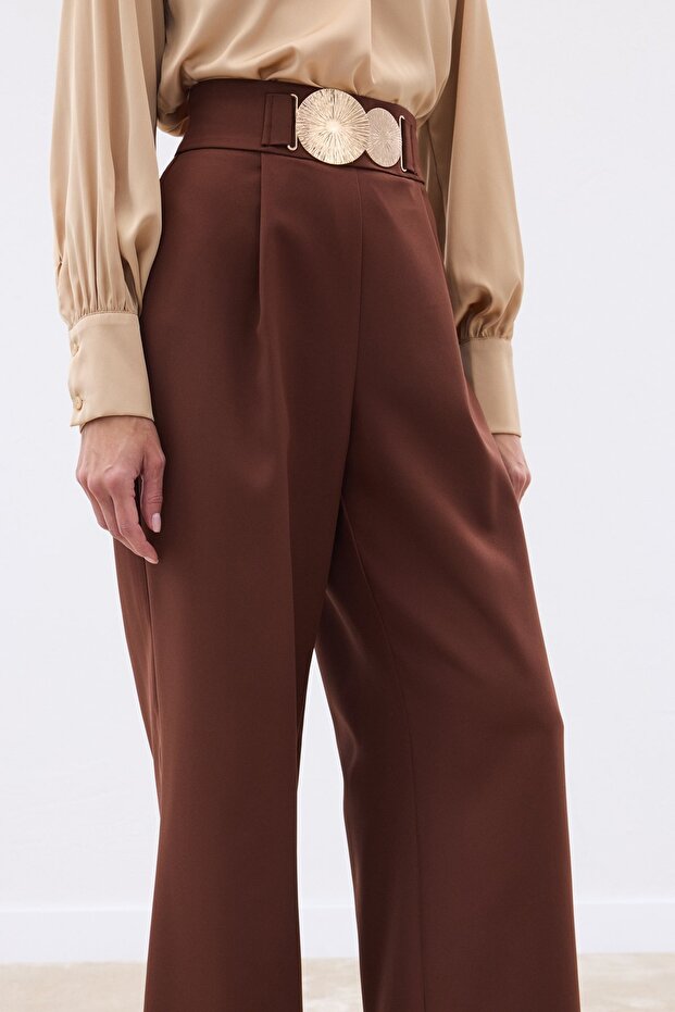 بنطلون مع إكسسوارات - بني - 5