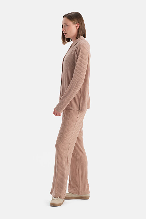 Bej Örgü Detaylı Gömlek - 3