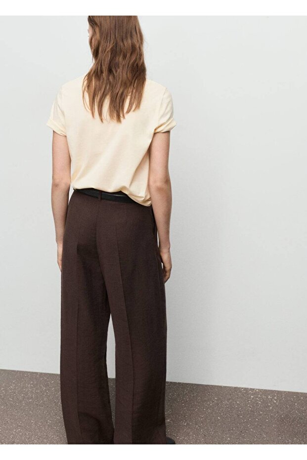 Çiçek desenli tişört - 4