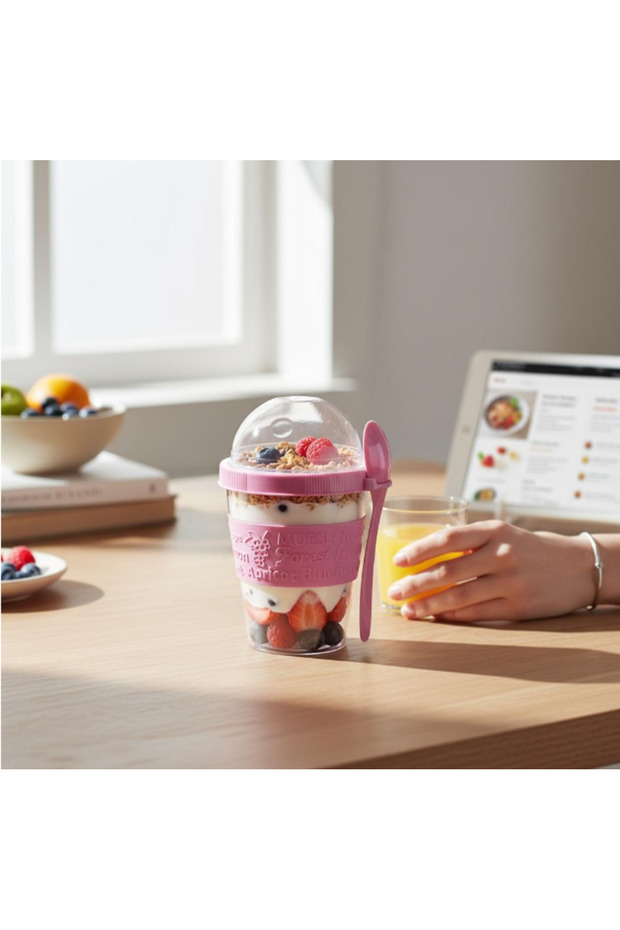 Titiz 600 ml Yogurt & Muesli Container with Spoon - Portable Bowl - Pink