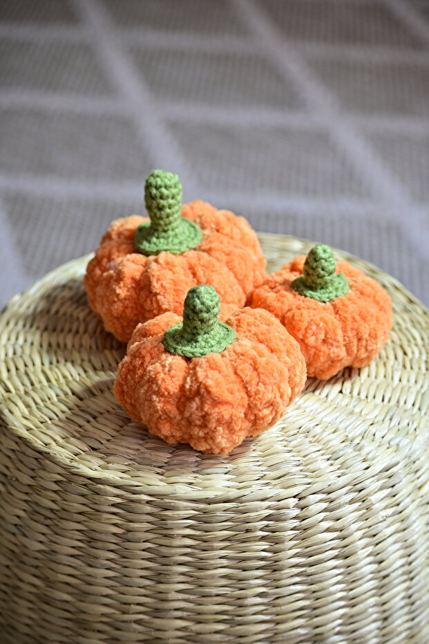 3'lü Balkabağı Dekor Örgü - 1