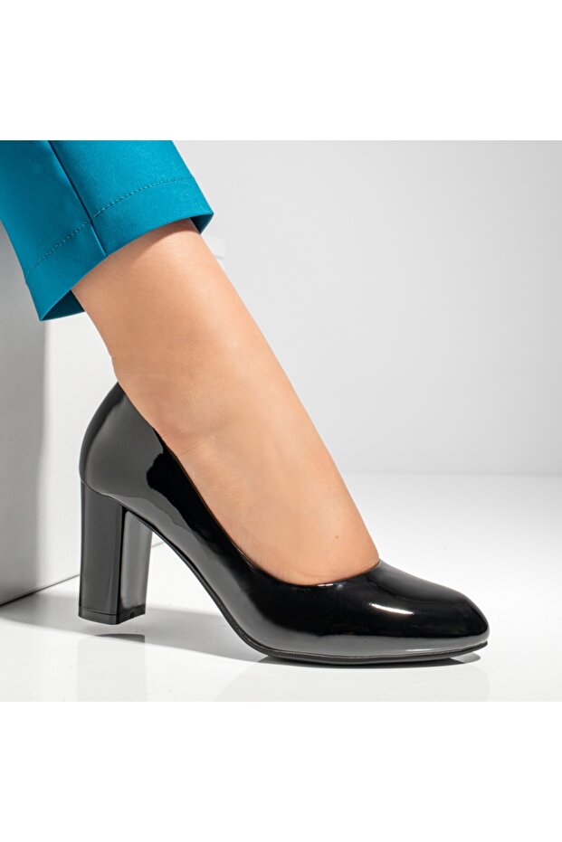 Pantofi cu toc gros MOD02836 - 3