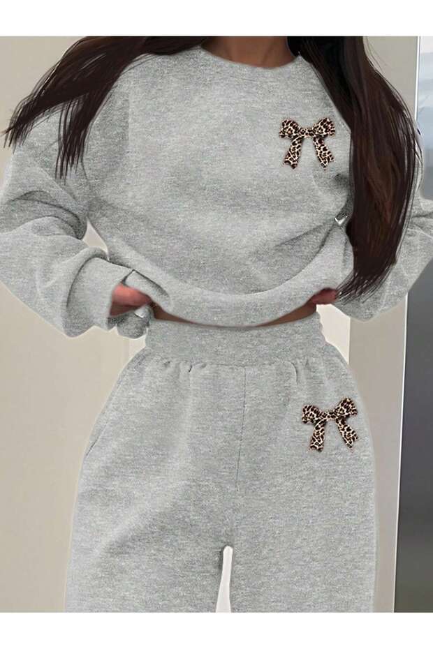 Women's Leopard Ribbon Printed Crew Neck Tracksuit Set