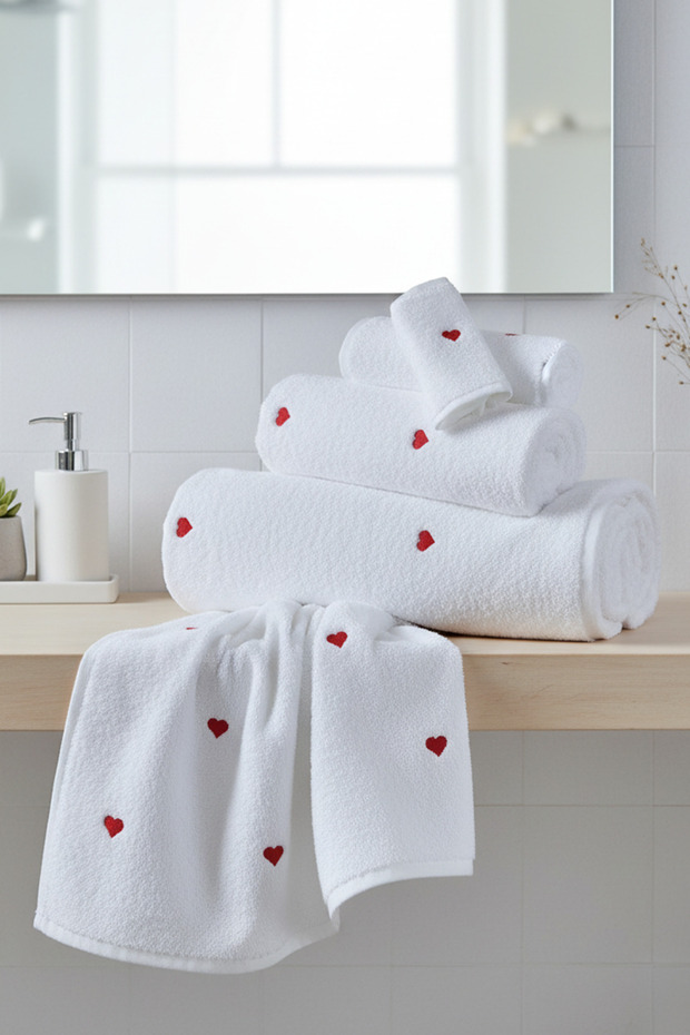 4-Piece Heart-Shaped White Embroidered 100% Cotton Towel Set I Turkish Bath Set 2 Pieces 70X140Cm - 2 Pieces 50X90Cm