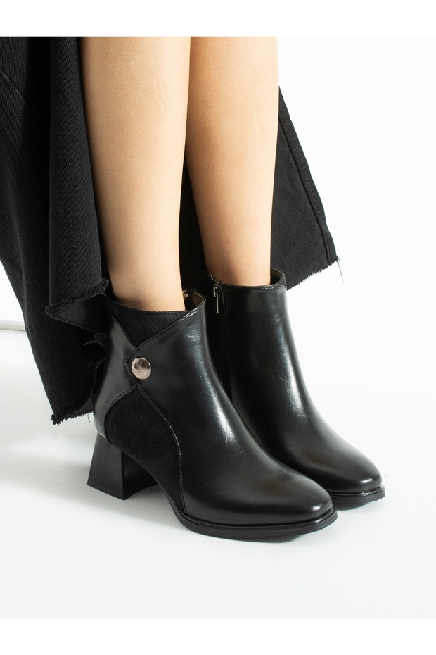 Selica Black Heeled Women's Boots