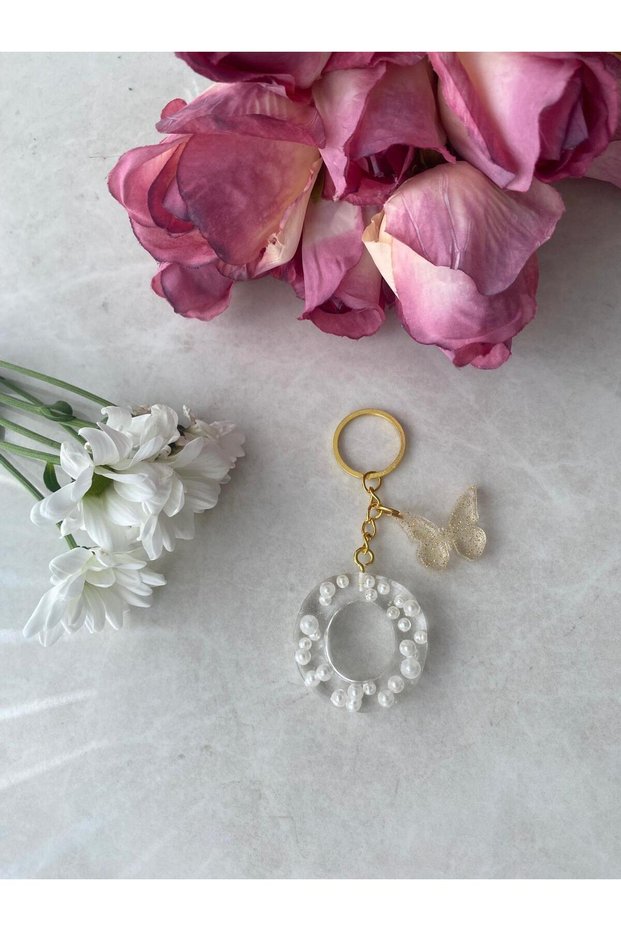 Letter O Pearl Detailed Keychain & Charm [with Pompom Option]