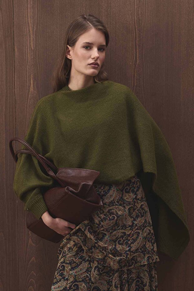 Cape Detailed Knitwear Khaki Sweater