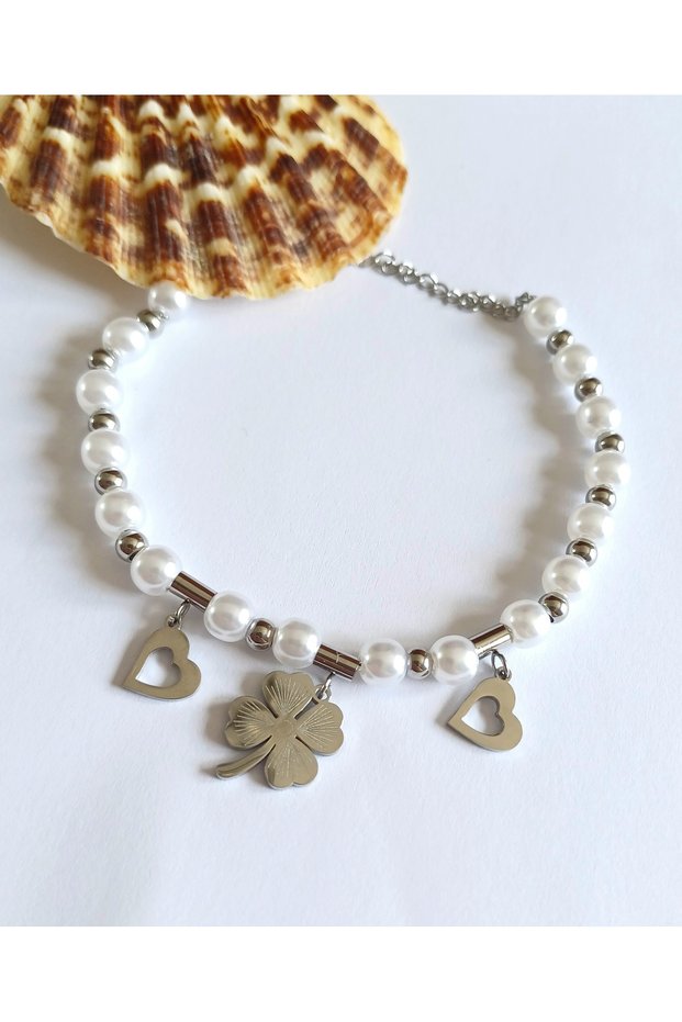Clover Themed Steel Bracelet with Pearl Details