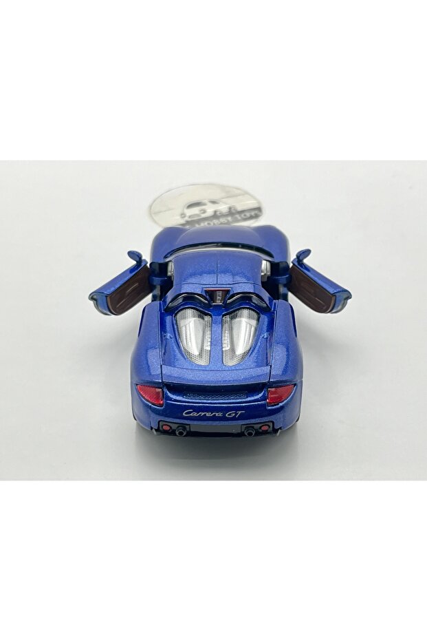 PORSCHE CARRERA GT - 4