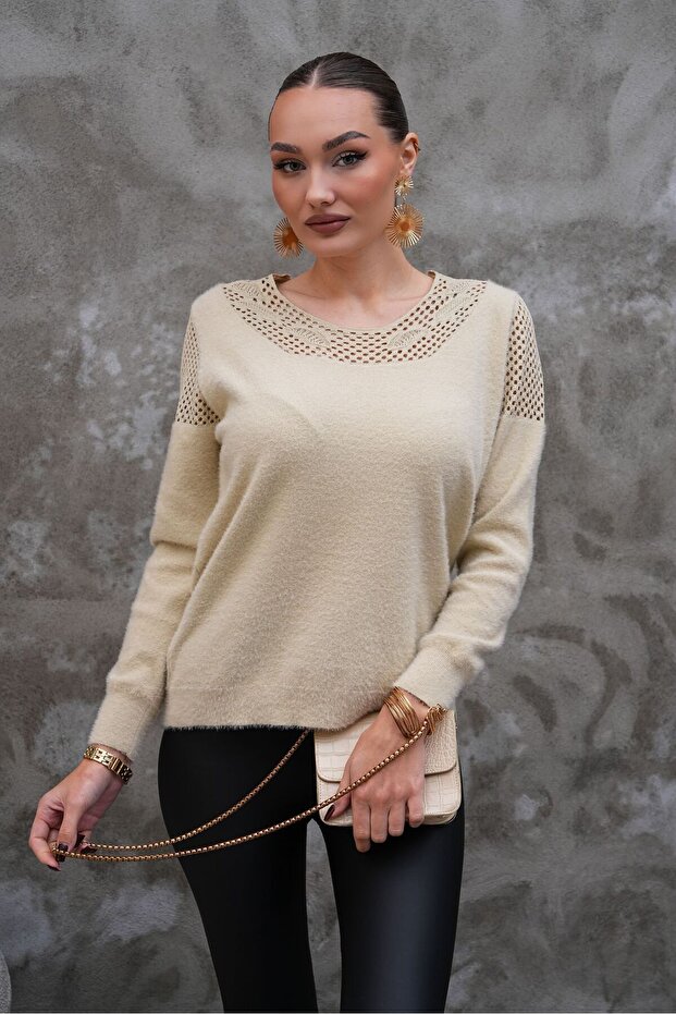 Women's Collar and Shoulder Lace Long Sleeve Wool Sweater
