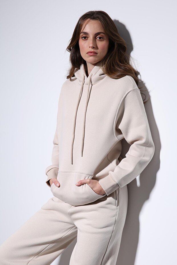 Taş Kapüşonlu Basic Kadın Sweatshirt - 4