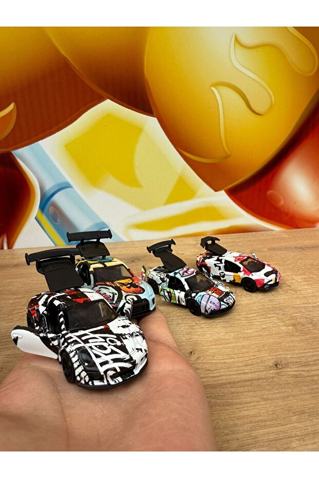 4-Piece Racing Car Toy Porsche Lamborghini Mercedes Racing Car with Opening Doors Pull and Release