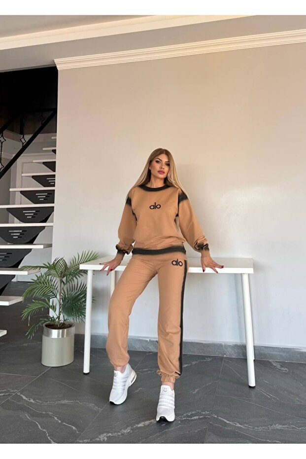 2 Thread Compact Fabric High Waist Flexible Bottom Top Set