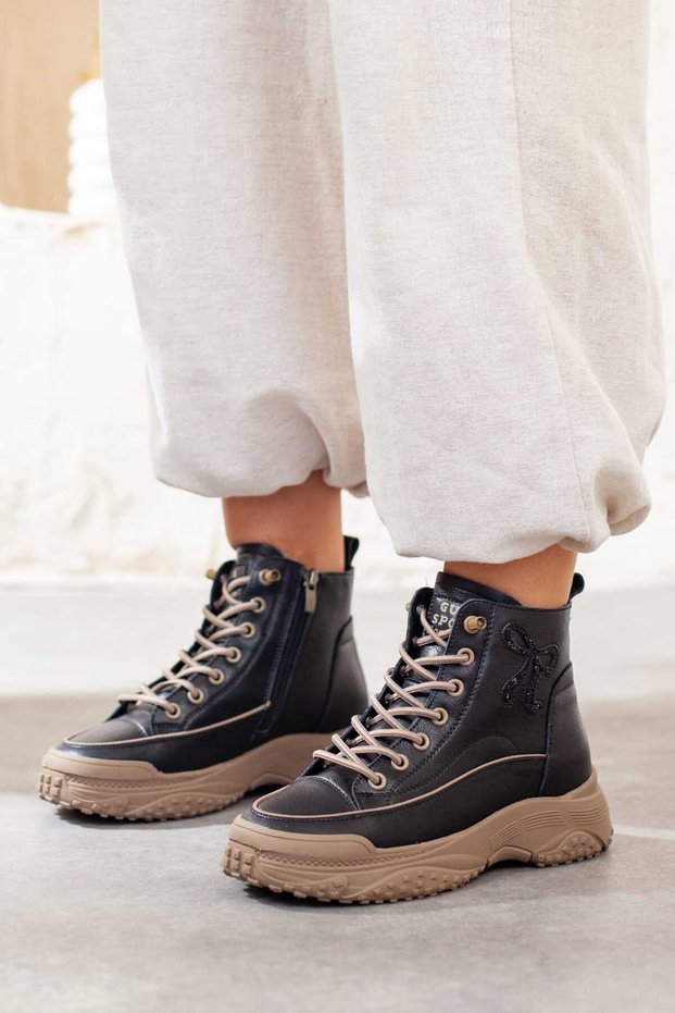 Women's Soft Casual Black Shoes with Fur Inside