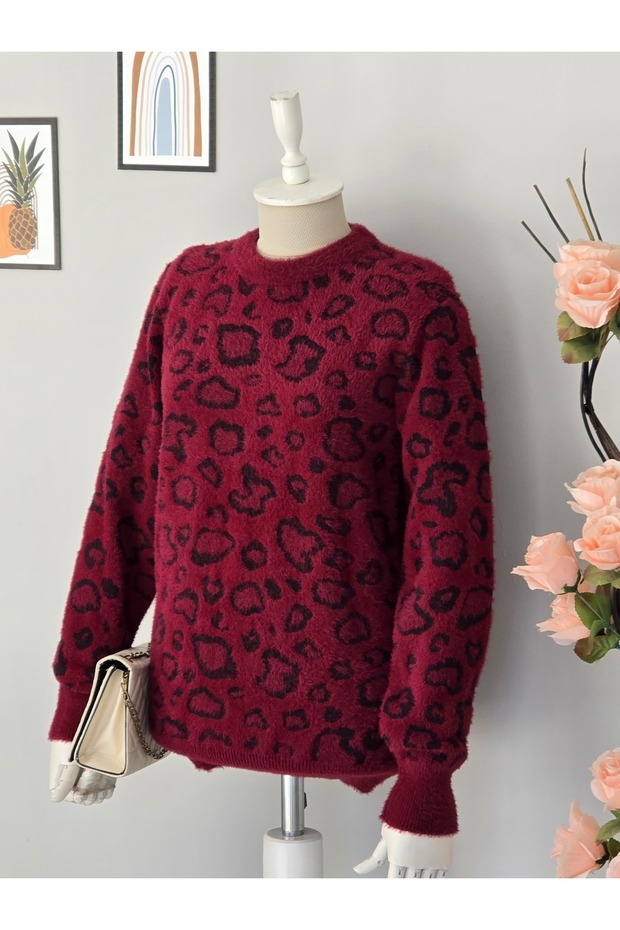 Leopard pattern soft sweater - 8