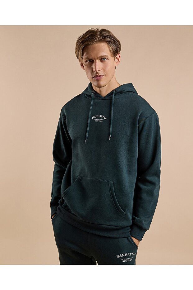 Printed Hoodie with Long Sleeves