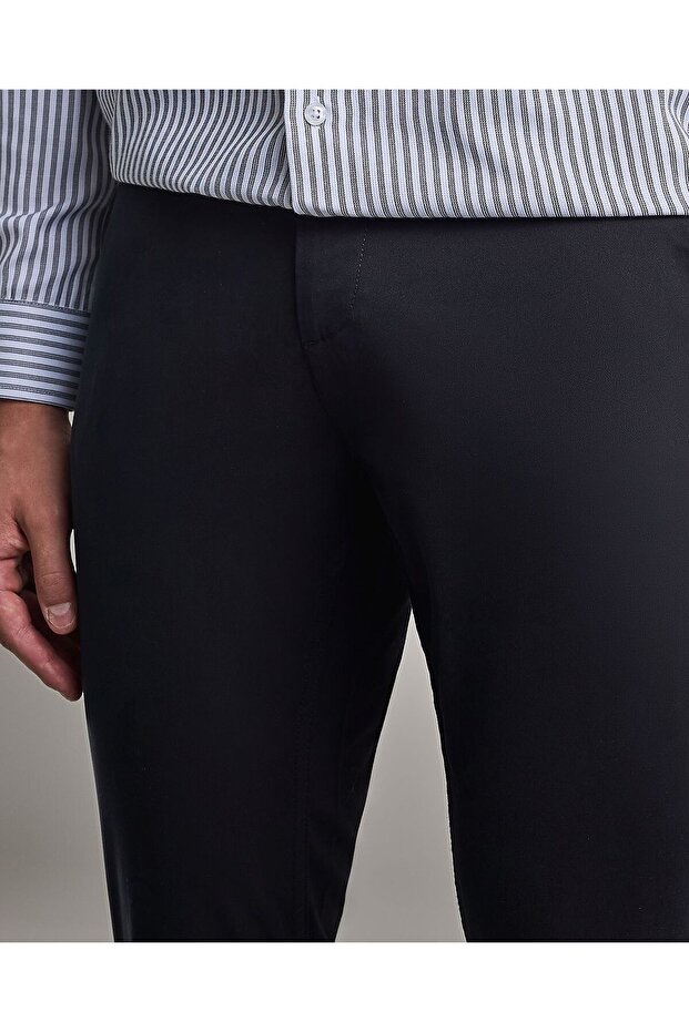 بنطلون مريح سادة مع زر للإغلاق - 5