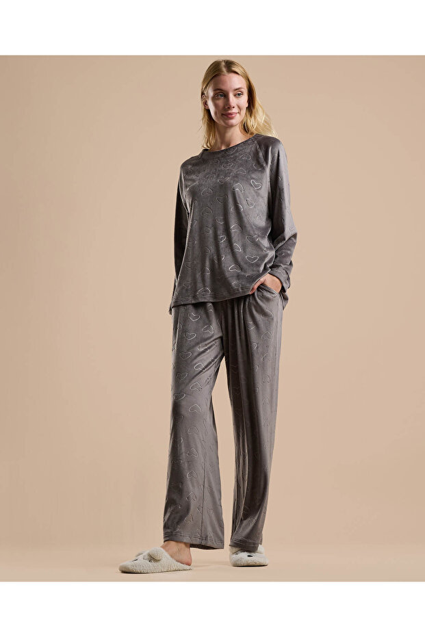 Self Patterned Long Sleeves Pyjama Set