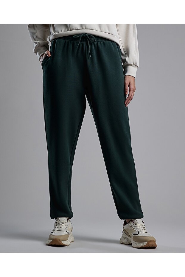 بنطال رياضي سادة مع خصر برباط - 2