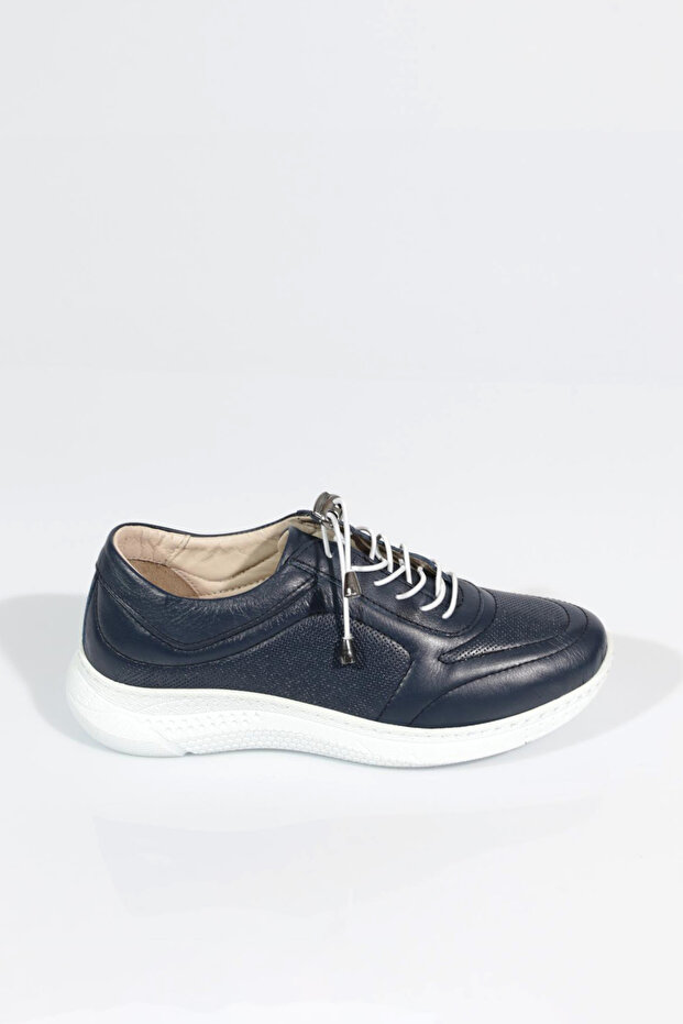 8000 Women's Laced Laser Printed Comfort Shoes