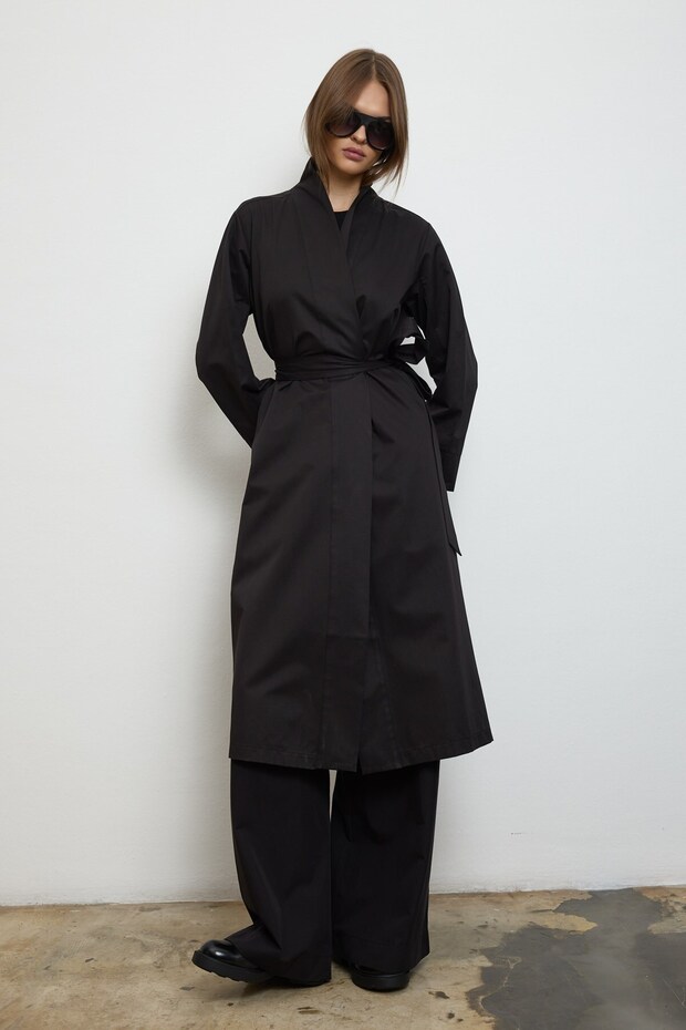 Moon Trench Coat Black