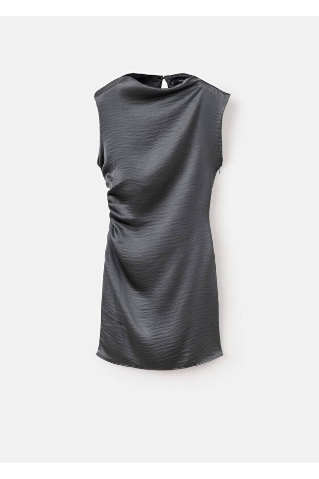 Kırışık görünümlü saten elbise - 3