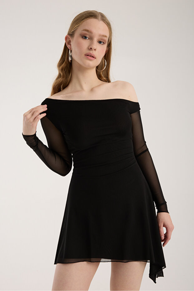 Siyah Asimetrik Yaka Uzun Kollu Astarlı Tül Elbise - 5