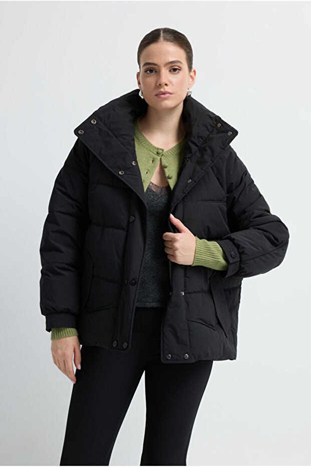 Cepli Kısa Şişme Mont - 4