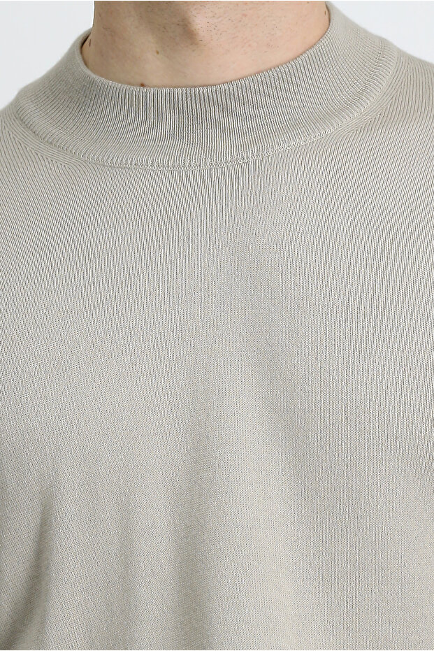 سترة تريكو أساسية محبوكة من الصوف بقصة عادية وياقة نصف دائرية - 5