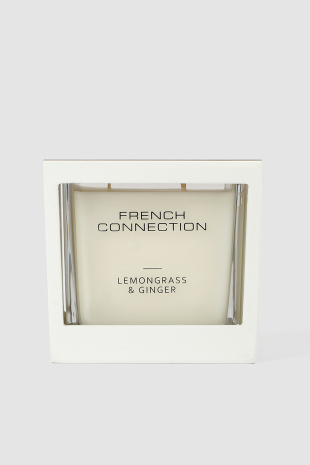 White Wooden surround Lemongrass & Ginger Candle 480G