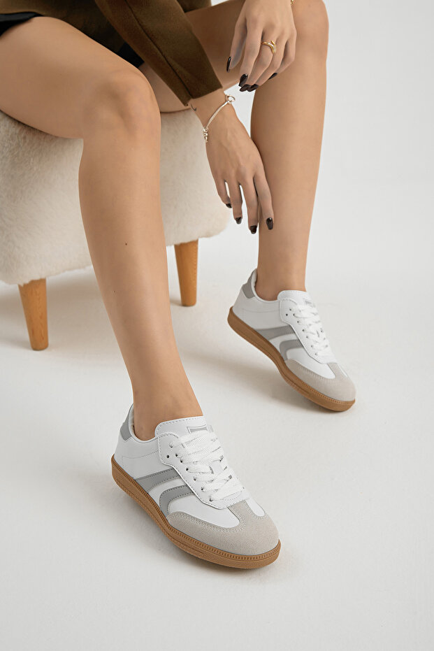Women's White Gray Thermo Sole Lace-Up Sneakers