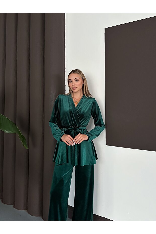 Velvet Fabric Shoulder-Padded Belt-Detailed Elegant Double-Breasted Set
