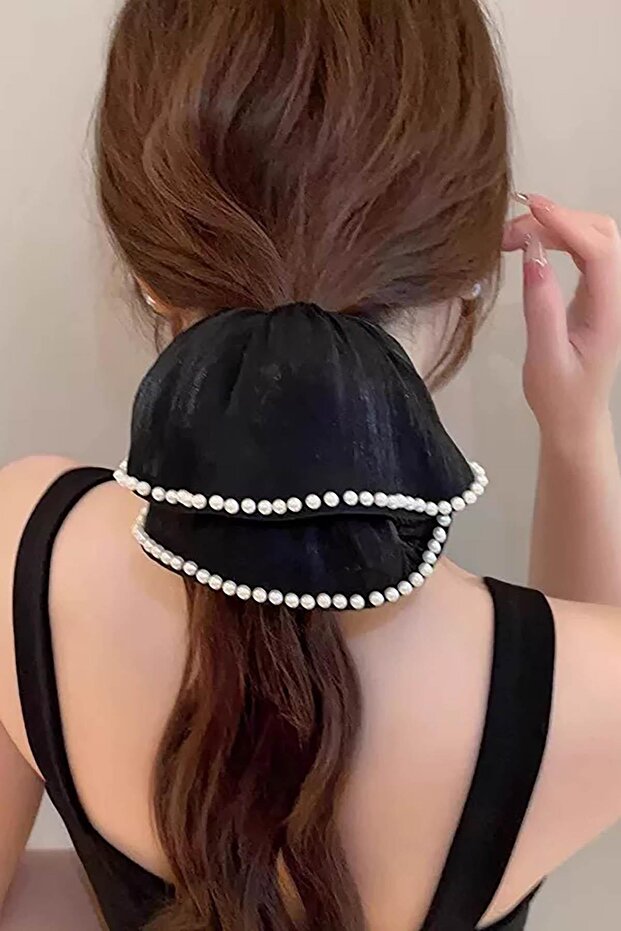 Black Color Pearl Detailed Bagel Buckle