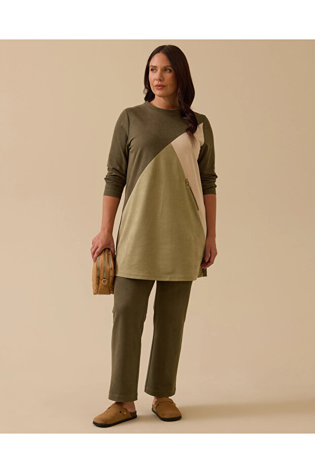 Plus Size Asymmetrical Patterned Sweatshirt - 2