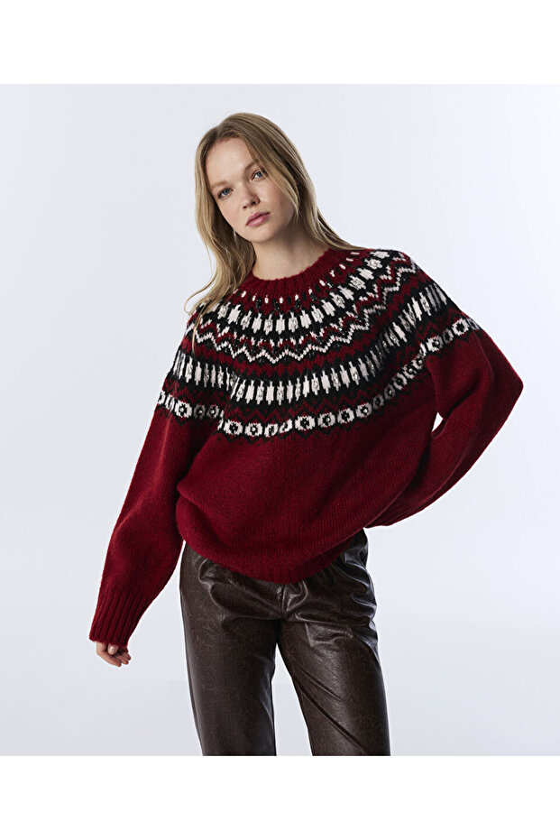 İŞLEMELİ JAKARLI KAZAK - 2