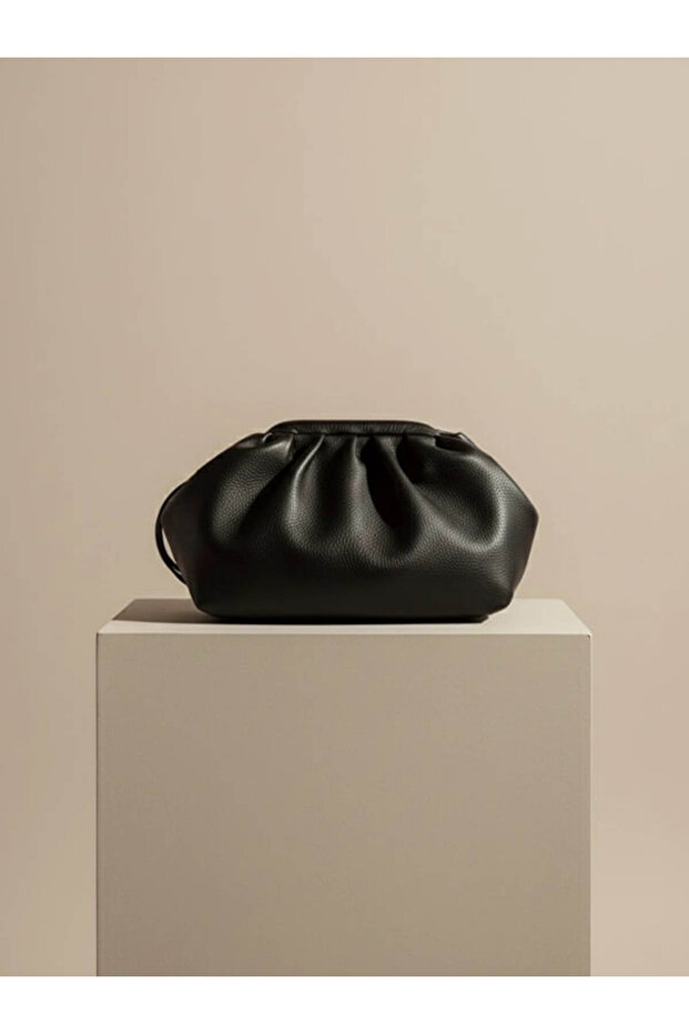 Luxury Genuine Leather Cloud Bag - Women's Hand and Shoulder Bag