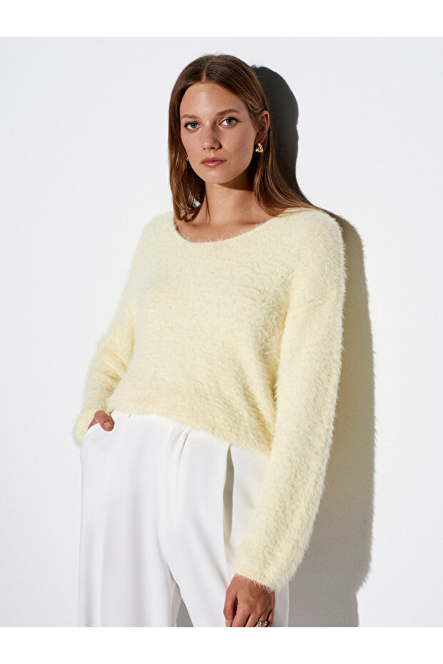 10806 Boat Neck Soft Textured Knit Sweater-Light Yellow