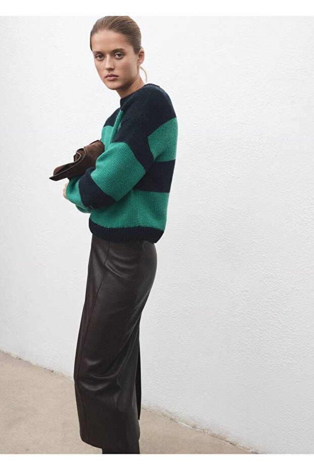 Çizgili triko kazak - 5