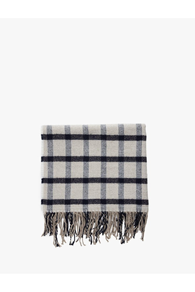 Tasseled Plaid Long Scarf