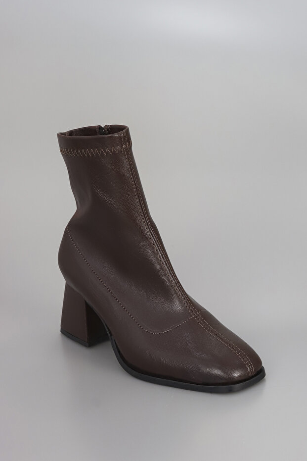 Pier 2001 Square Heeled Stretch Boots