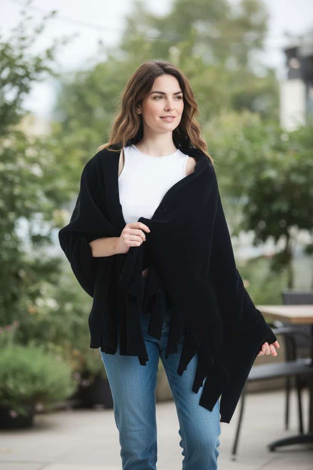 (2 Pieces) Black Fleece Shoulder Shawl Soft Textured Lap Blanket Fleece Shawl Cafe Shawl (60X180Cm)