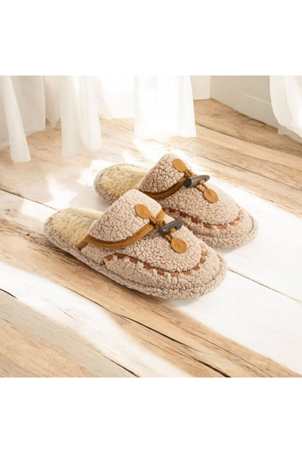 Women's Plush Buckle Detailed Indoor Slippers