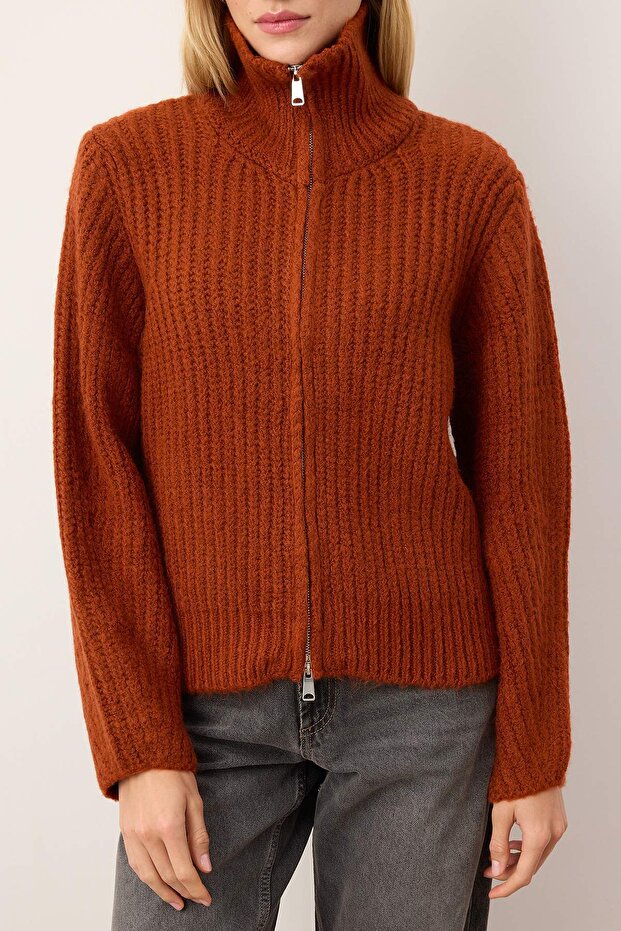 Wardrobe Essentials Kiremit Fermuarlı Yumuşak Dokulu Geniş Kalıp Triko Hırka|TWOAW26HI00049 - 3