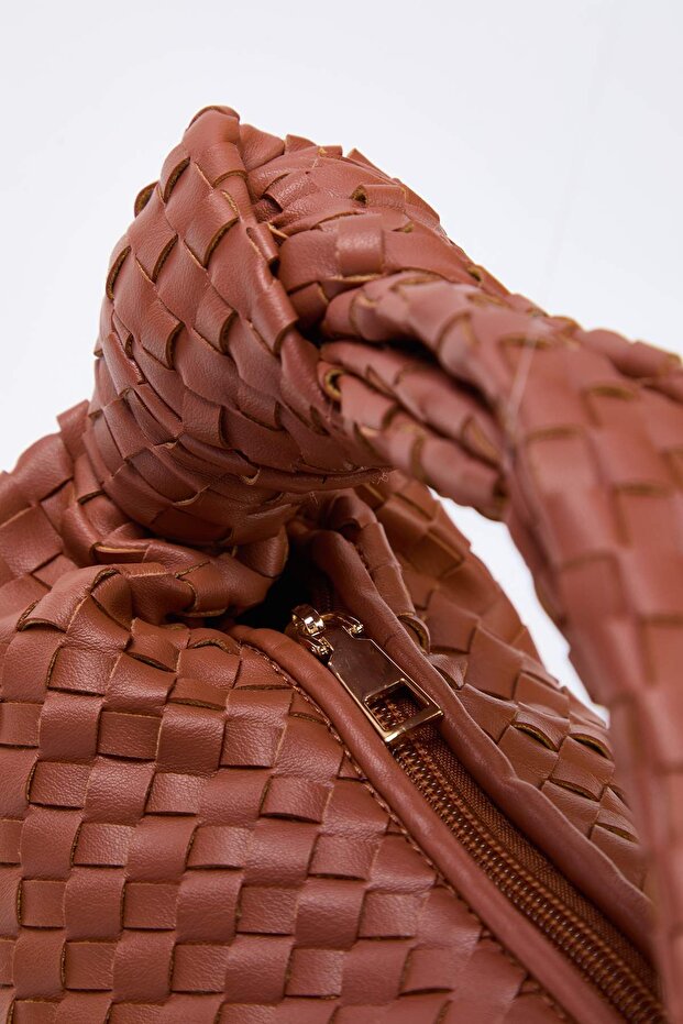 Dámská mini taška přes rameno Kiremit Premium s pleteným detailem TAKAW26OC00072 - 4