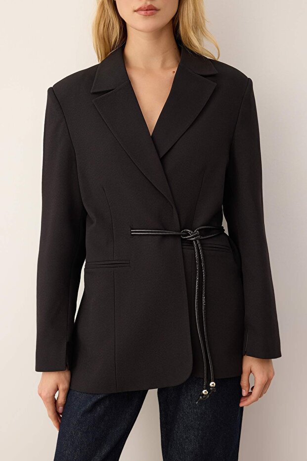 Vücut Seçmeyen Siyah Ayarlanabilir Tünelli Blazer Ceket TWOAW26BC00034 - 4