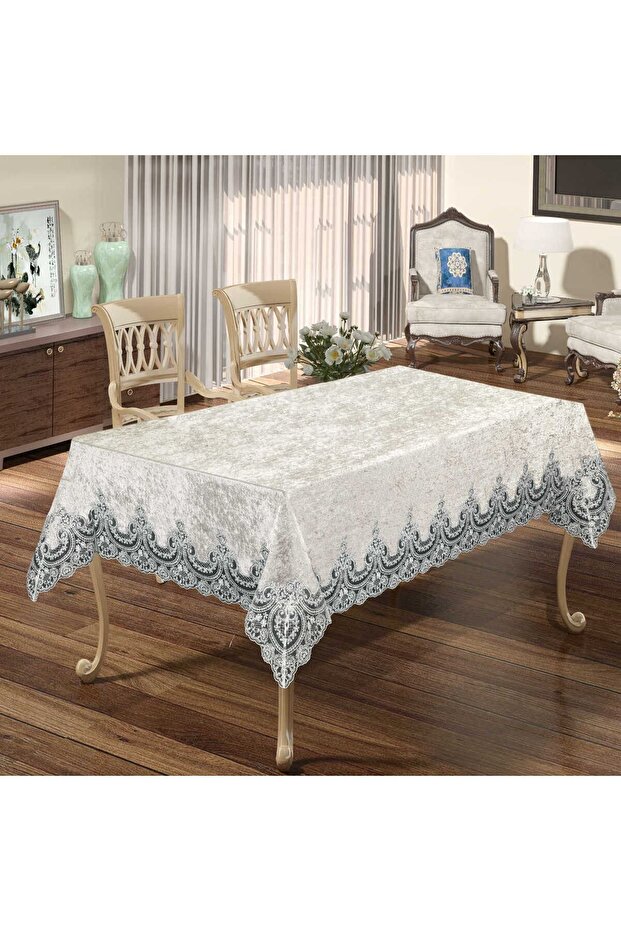Kareleva French Laced Tablecloth: Symbol of Elegance and Sophisticated Style - 1