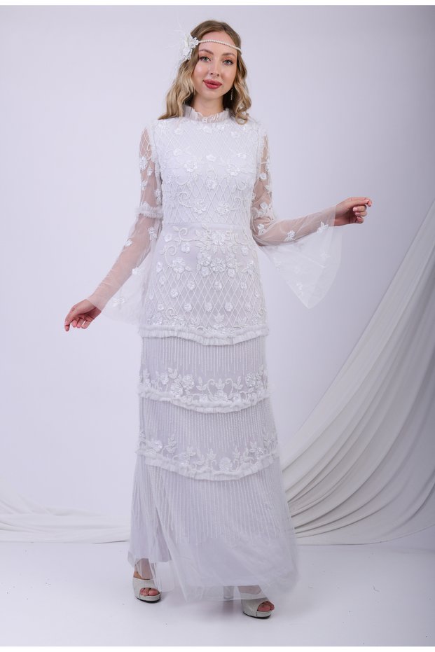 White Covent Garden Maxi – Vintage-Inspired Embellished Dress