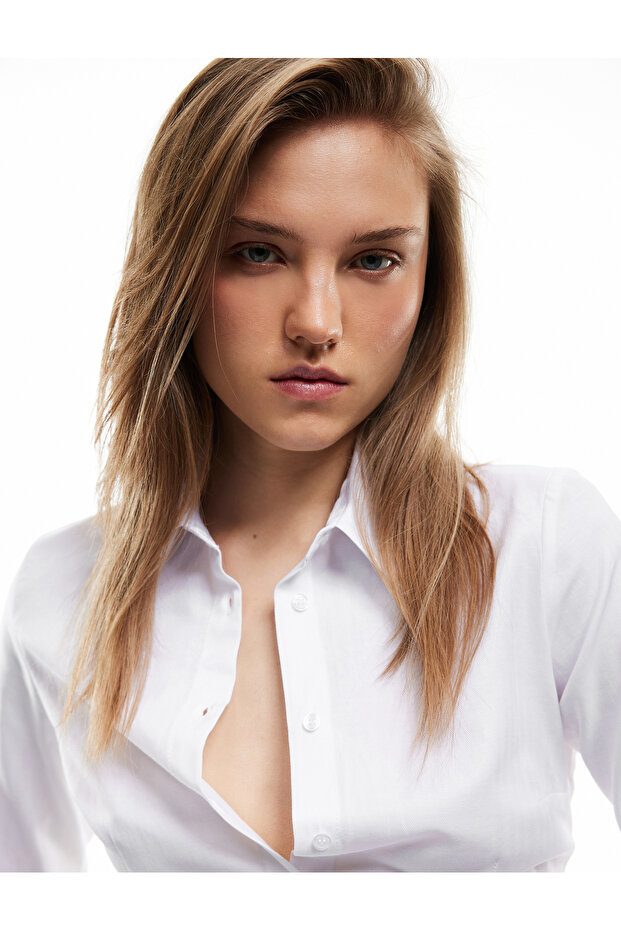 Classic Collar Slim Fit Long Sleeve Poplin Shirt