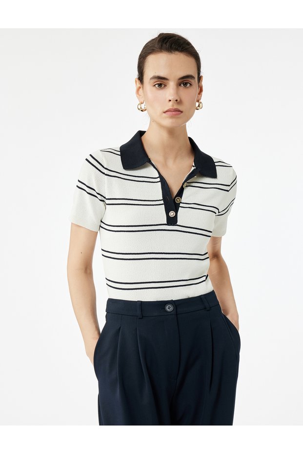 Regular Fit Buttoned Short Sleeve Polo Neck Sweater