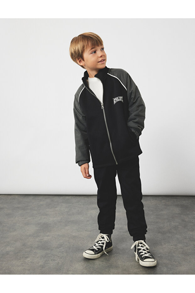Stand Collar Long Sleeve Hooded Zippered Sweatshirt